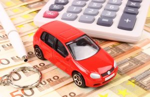 So ermitteln Sie die passende Autofinanzierung Die passende Autofinanzierung will gut geplant sein. Foto: Adobe / spectrumblue