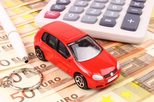 Die passende Autofinanzierung will gut geplant sein. Foto: Adobe / spectrumblue
