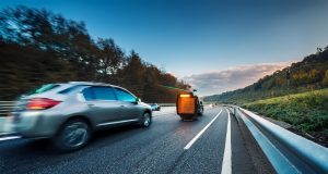 Vom Blitzer geblitzt: Was tun, wenn die Polizei zuschlägt? Wurde man vom Blitzer geblitzt, droht eine empfindliche Strafe. Foto: Ocean23