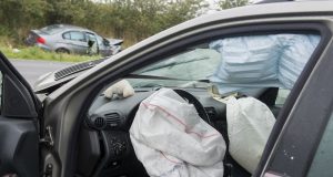 Gap-Versicherung beim Leasing: Alles, was Sie wissen müssen Unfall passiert: Womöglich kann eine Gap-Versicherung beim Leasing helfen. Foto: Adobe / benjaminnolte