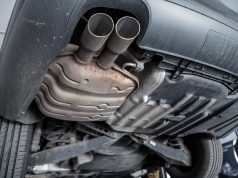 Katalysator: So funktioniert der Abgasfilter am Auspuff Den Katalysator muss man schon genau suchen. Foto: Adobe / Kirill Gorlov