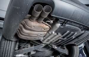 Katalysator: So funktioniert der Abgasfilter am Auspuff Den Katalysator muss man schon genau suchen. Foto: Adobe / Kirill Gorlov