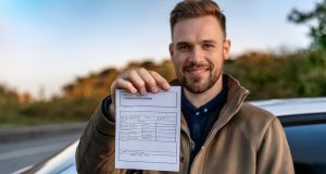 Kfz-Schutzbrief: Ihr Rundum-Sorglos-Paket im Straßenverkehr Ein Kfz-Schutzbrief ist immer hilfreich. Foto: Ocean23