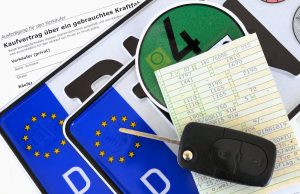 Kfz-Anmeldung richtig machen: Das müssen Sie beachten Mit ein paar Hinweisen kann man die Kfz-Anmeldung richtig machen. Foto: Adobe / svort