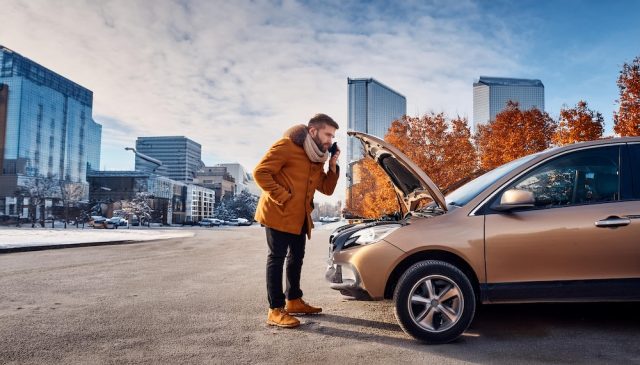 Ist der Motor überhitzt, muss nicht immer sofort die Werkstatt anrufen. Foto: Ocean23