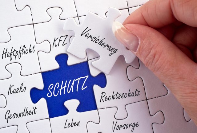 Auto-Rechtsschutzversicherung: Manche Kfz-Versicherung braucht noch einen Extraschutz. Foto: Adobe / DOC RABE Media Auto-Rechtsschutzversicherung: Manche Kfz-Versicherung braucht noch einen Extraschutz. Foto: Adobe / DOC RABE Media