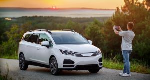 Praktische Auto Tipps für den Alltag im Familienauto Ein Familienauto, wie es sein sollte. Foto: Ocean23