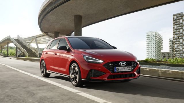 Mit dem Hyundai Kombi i30 N kann man sich sehen lassen. Foto: Hyundai