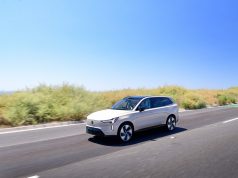 Volvo EX90 als vollelektrischer Premium-SUV Der neue Volvo EX90 rollt auf die Straßen. Foto: Volvo