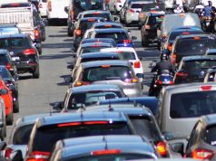 Die besten Staumelder: Wo in Deutschland Staus drohen Staumelder helfen, einen Stau auf der Autobahn zu vermeiden. Foto: Adobe / annacovic