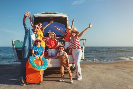 So bereiten Sie Ihr Auto auf eine lange Reise vor Foto: Adobe / JenkoAtaman