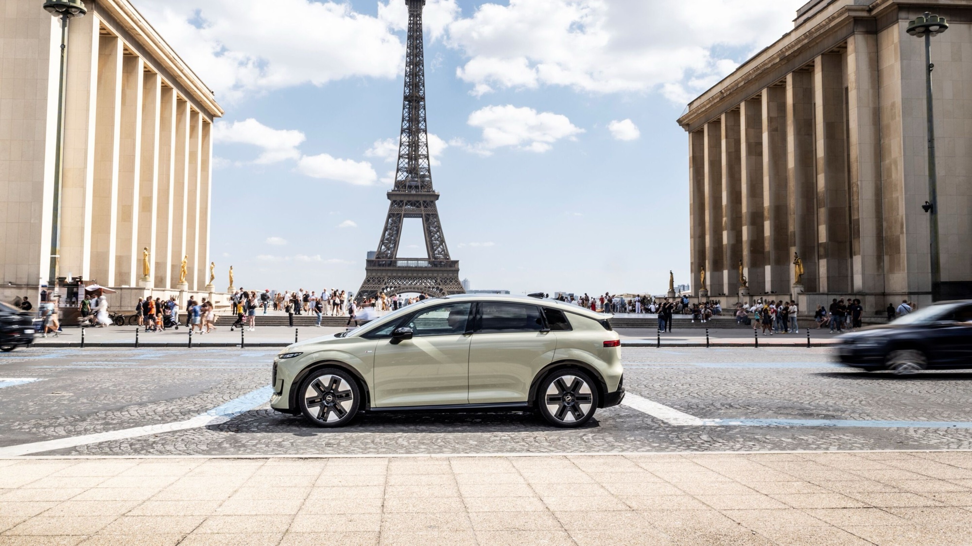 Audi A2 e-tron: Elektro-Kompakter ab 38.200 Euro in Paris